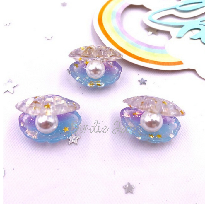 blueseashellpearlresins1 5 Blue Glitter Resin Seashells Oysters with Pearls - Mermaid - Embellishments